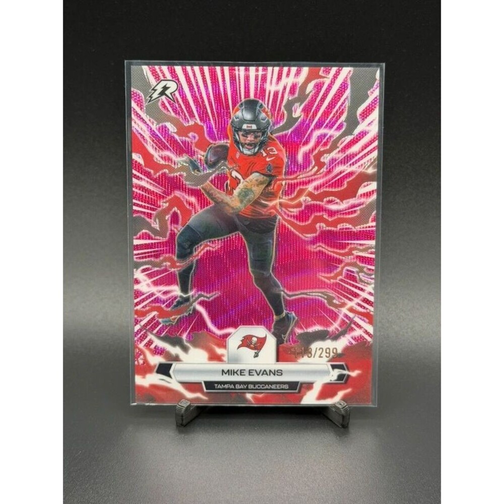 2025 Topps Resurgence Mike Evans Pink Parallel /299 #95 Buccaneers